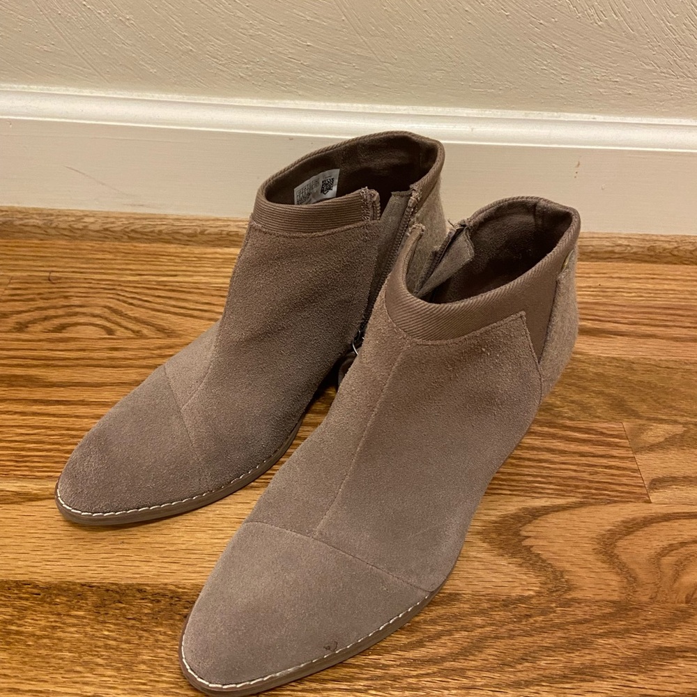 Toms booties